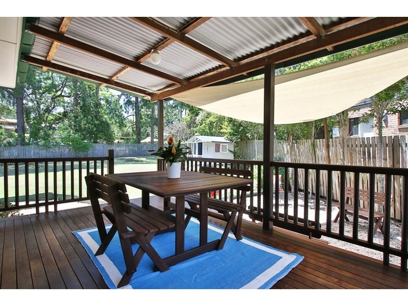 5 Digby Street, Holland Park QLD 4121