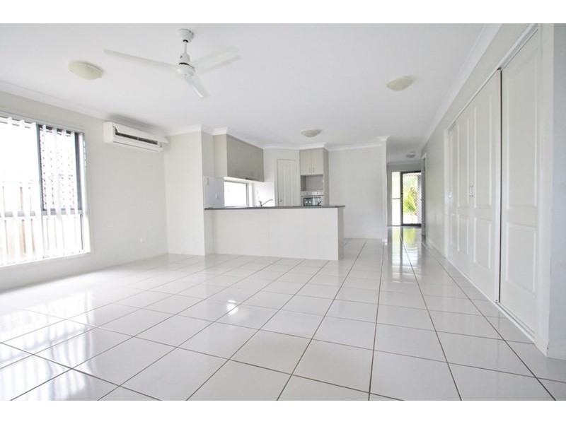 81 Cardena Drive, Augustine Heights QLD 4300