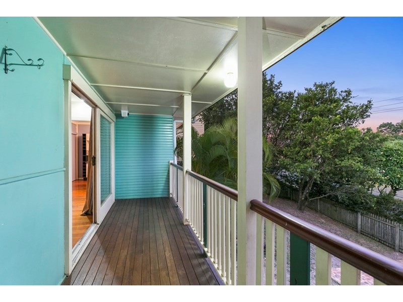 8 Baldwin Street, Bulimba QLD 4171