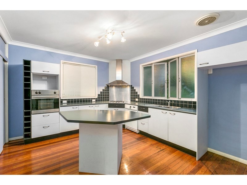 8 Baldwin Street, Bulimba QLD 4171