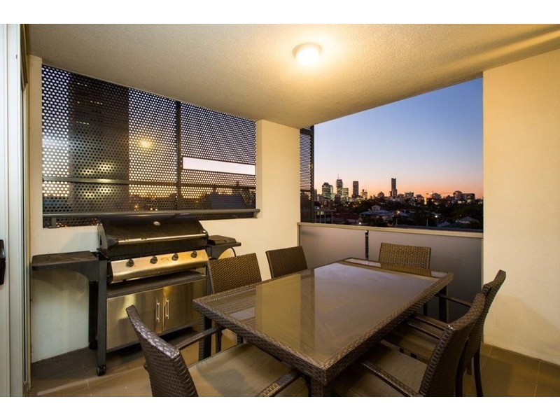 1602/67 Linton Street, Kangaroo Point QLD 4169