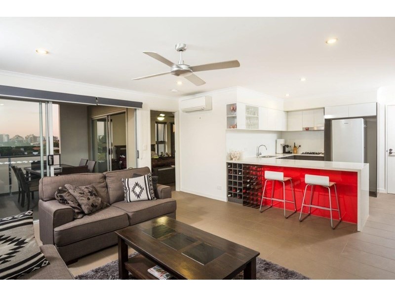 1602/67 Linton Street, Kangaroo Point QLD 4169