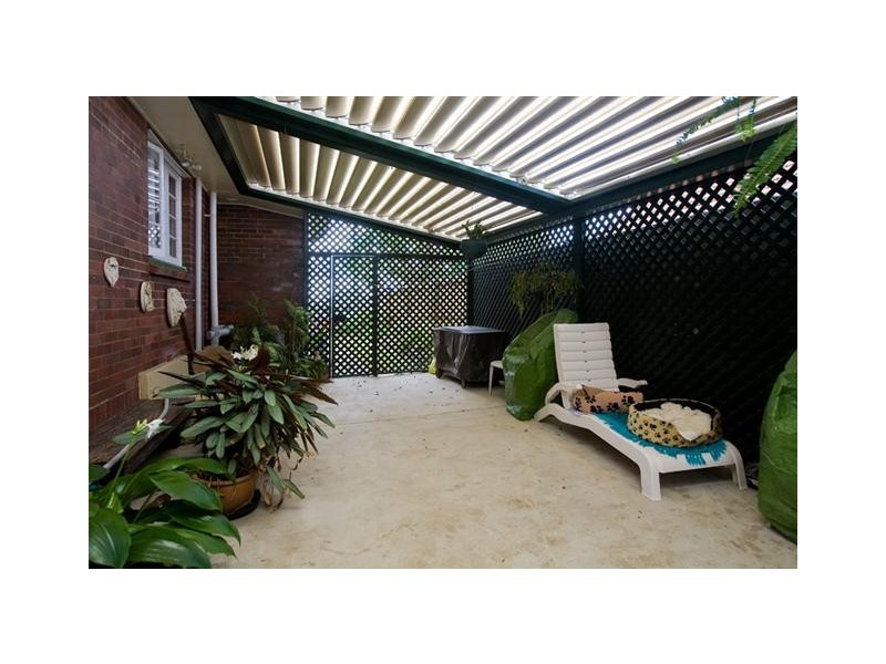 523 Old Cleveland Road, Camp Hill QLD 4152