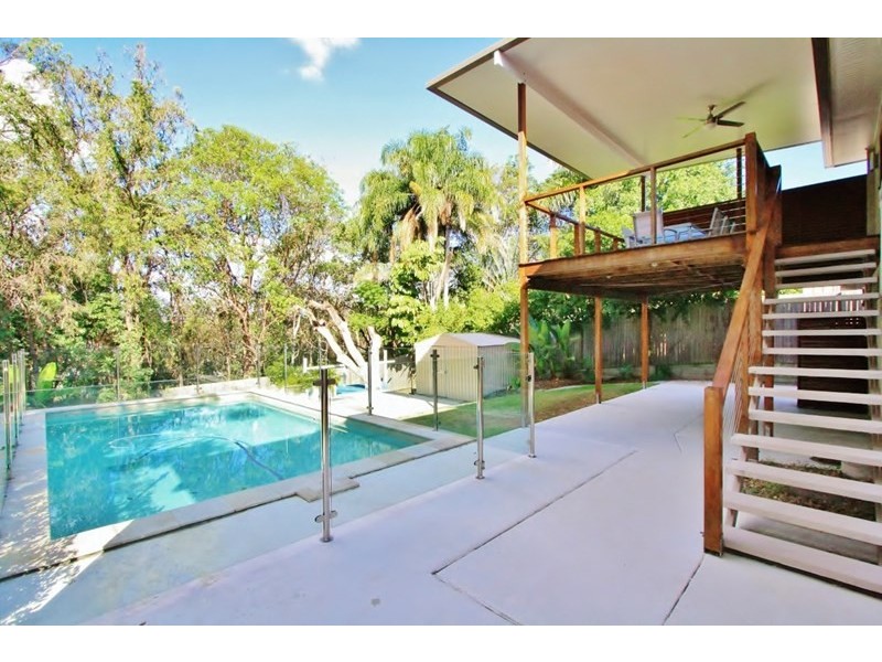 20 Passchendaele Street, Tarragindi QLD 4121