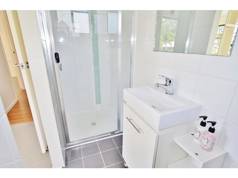 20 Passchendaele Street, Tarragindi QLD 4121