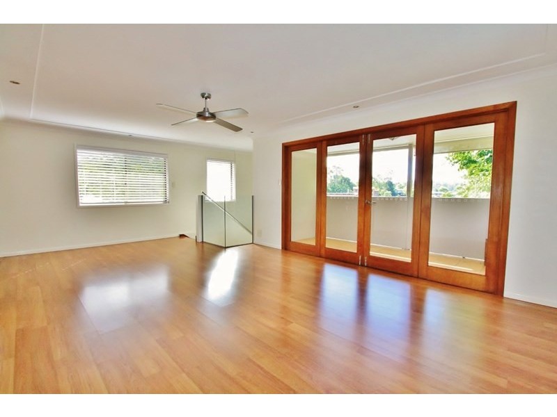 20 Passchendaele Street, Tarragindi QLD 4121