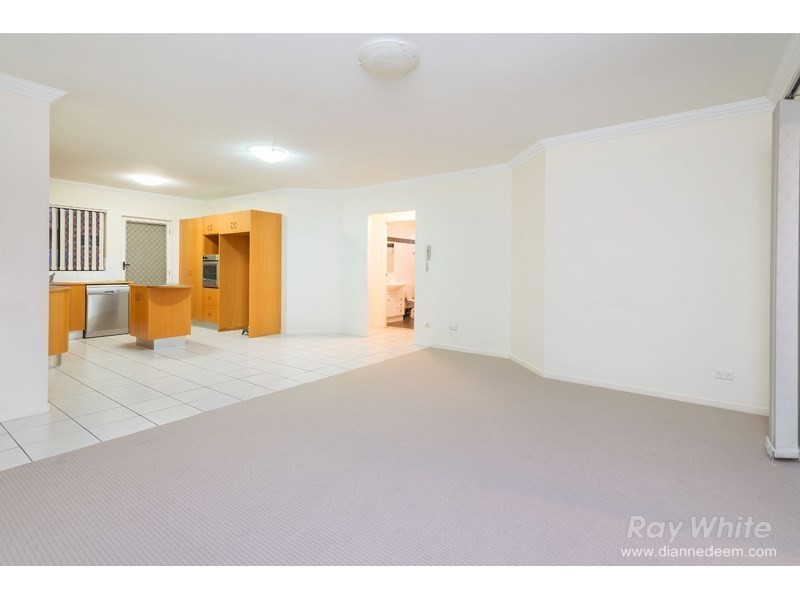 28/15 Dansie Street, Greenslopes QLD 4120