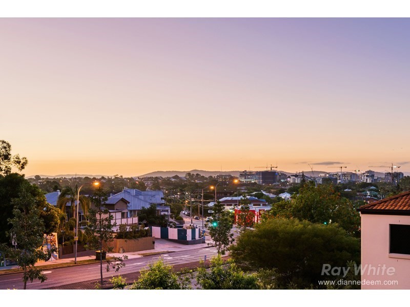 28/15 Dansie Street, Greenslopes QLD 4120