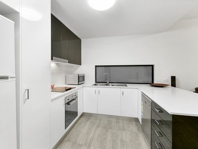 7/35 Crown Street, Holland Park West QLD 4121