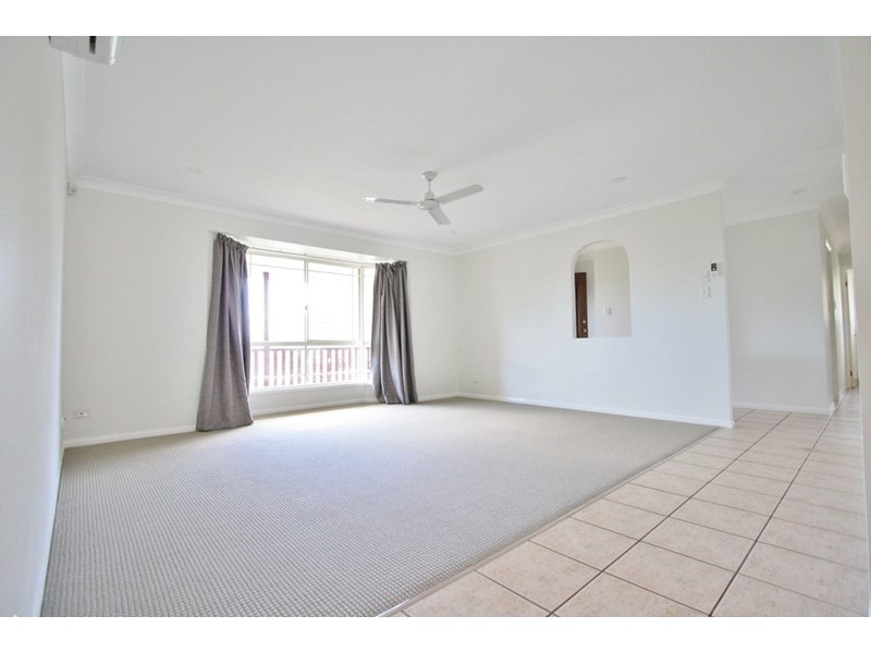 13 Lindeman Place, Eight Mile Plains QLD 4113