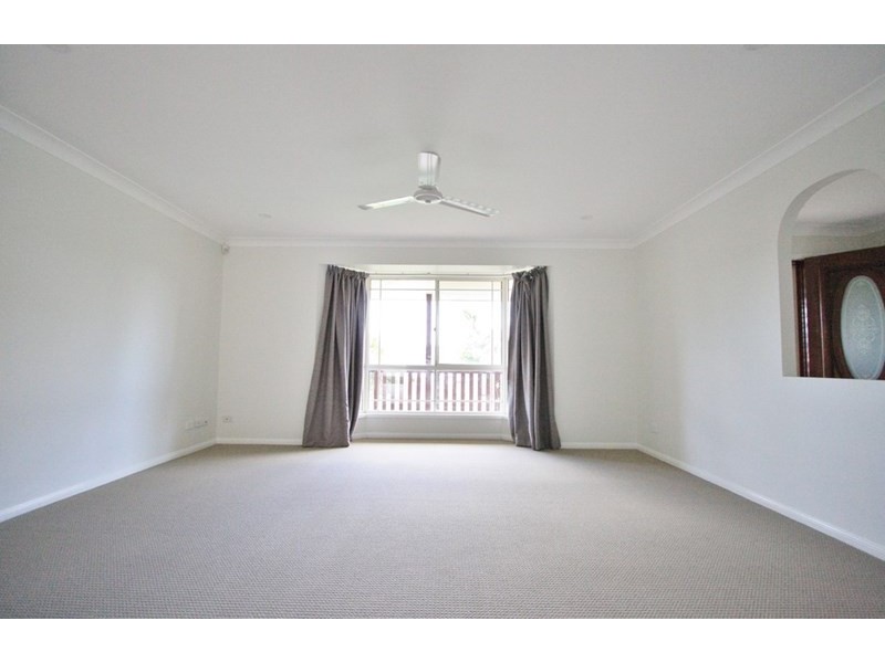 13 Lindeman Place, Eight Mile Plains QLD 4113