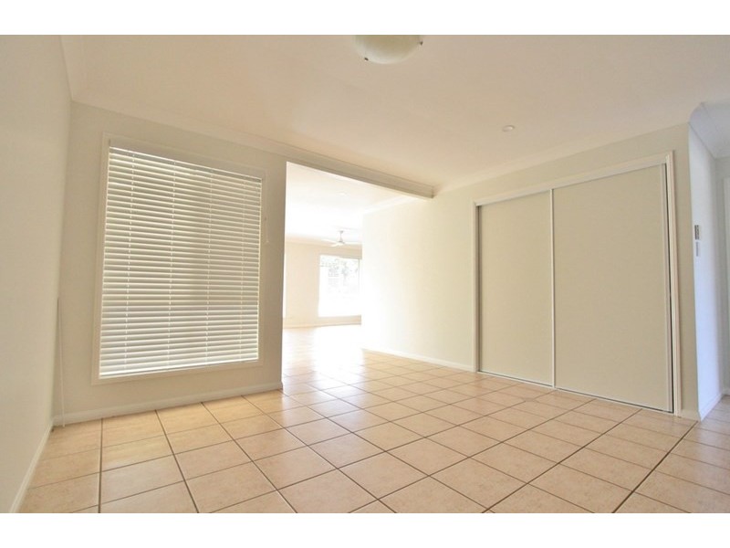 13 Lindeman Place, Eight Mile Plains QLD 4113