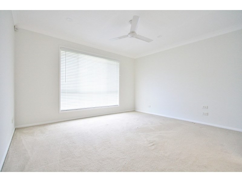 13 Lindeman Place, Eight Mile Plains QLD 4113