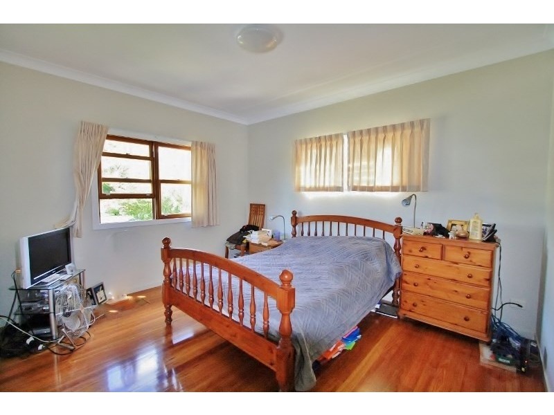 30 Harold Street, Holland Park QLD 4121
