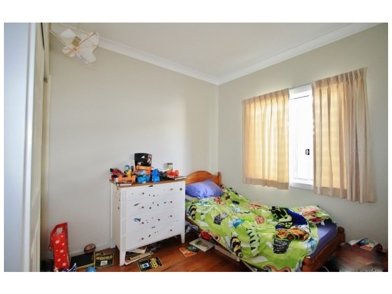 30 Harold Street, Holland Park QLD 4121