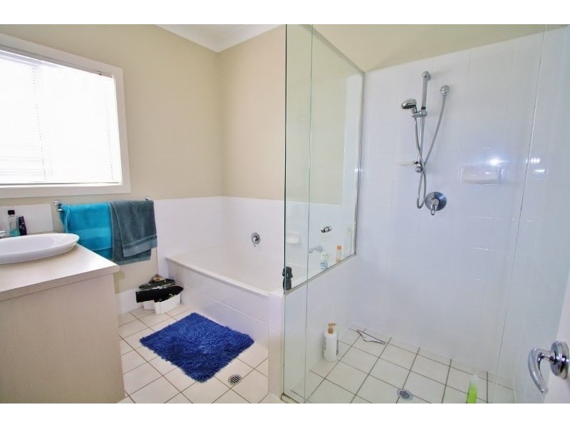 30 Harold Street, Holland Park QLD 4121