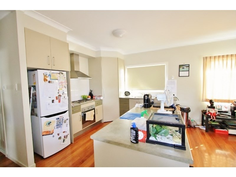 30 Harold Street, Holland Park QLD 4121