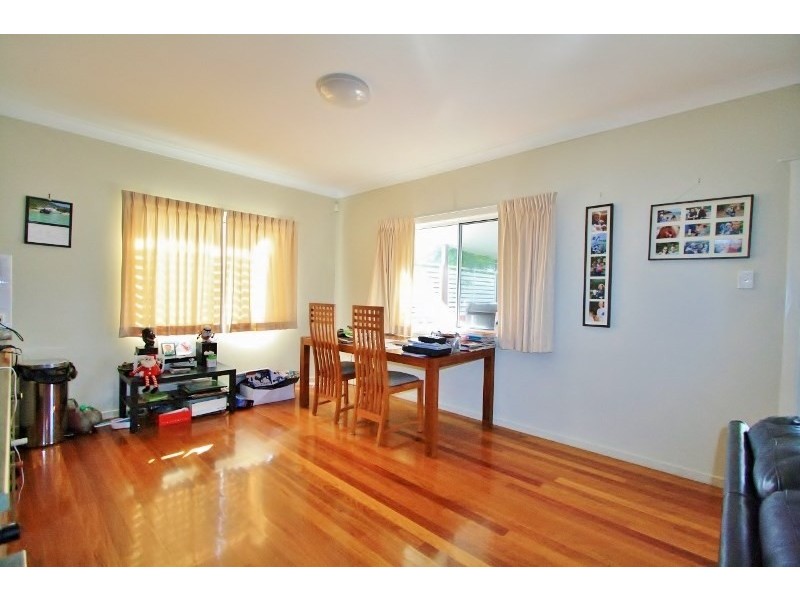 30 Harold Street, Holland Park QLD 4121