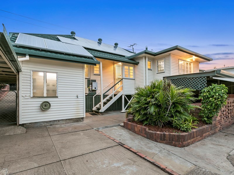 50 Broadwater Road, Mount Gravatt East QLD 4122