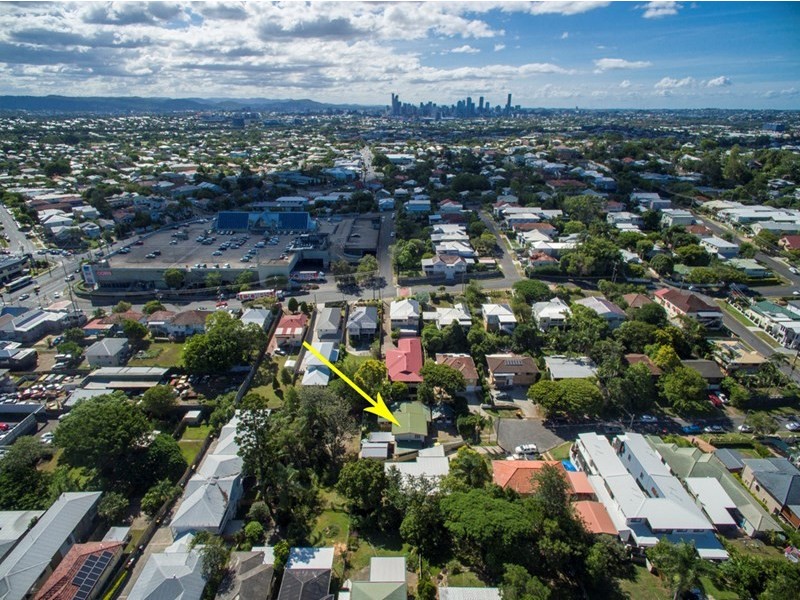 60 Latimer Street, Holland Park QLD 4121