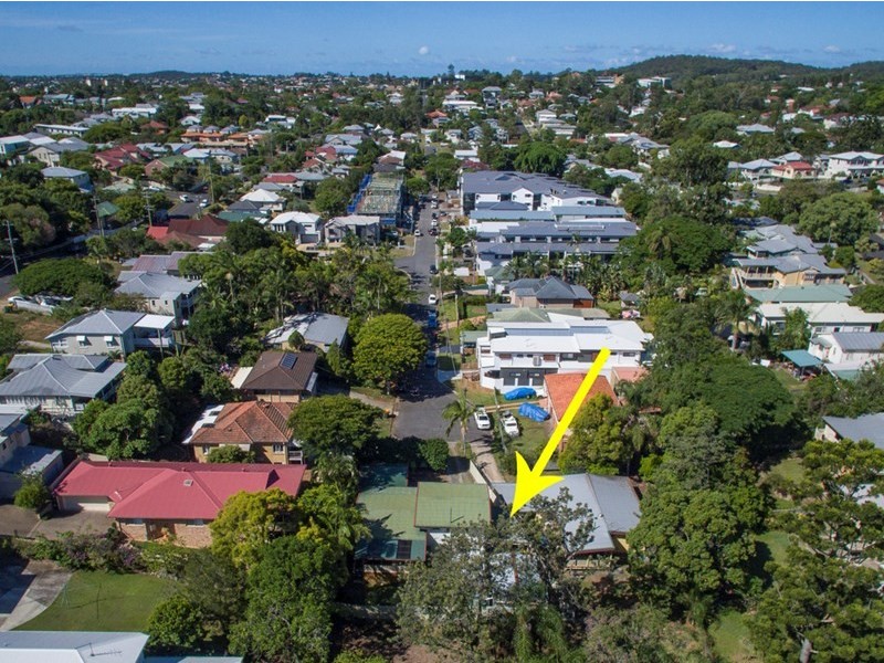 60 Latimer Street, Holland Park QLD 4121