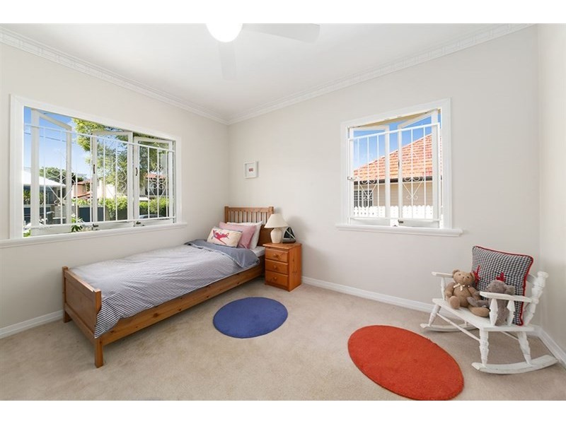 39 Booligal Street, Carina QLD 4152