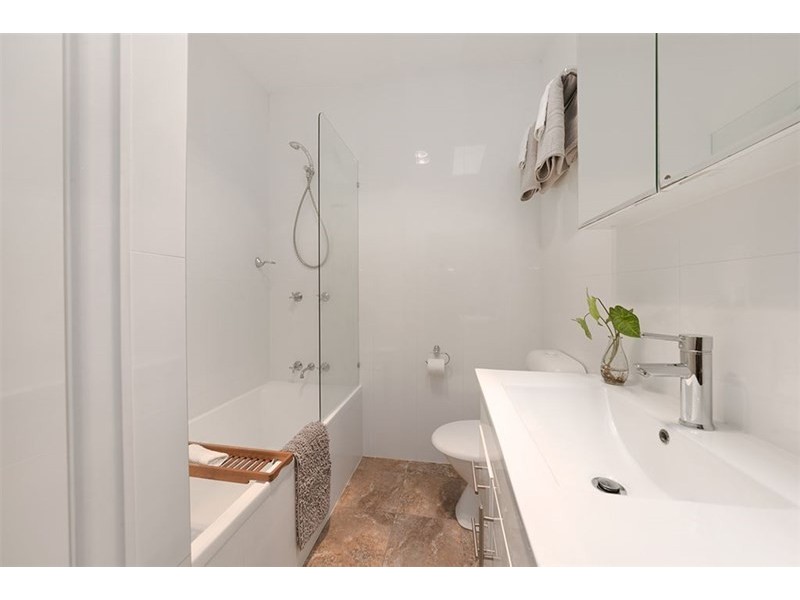 39 Booligal Street, Carina QLD 4152