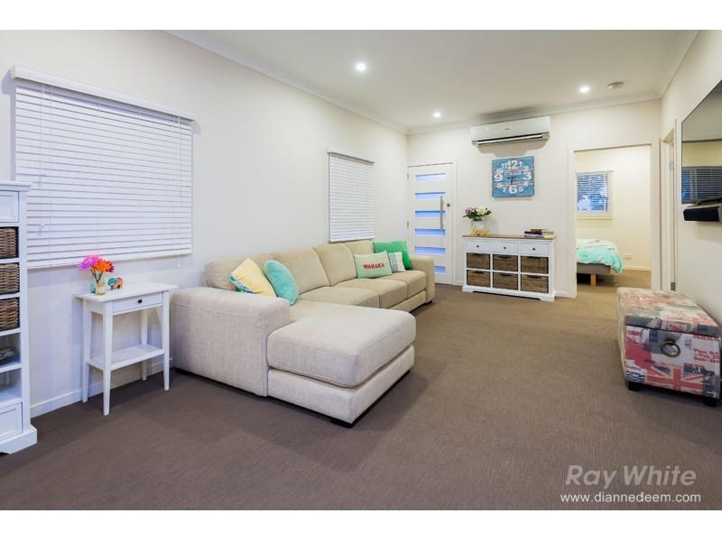 295 Nursery Road, Holland Park QLD 4121