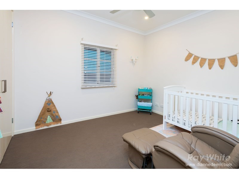 295 Nursery Road, Holland Park QLD 4121