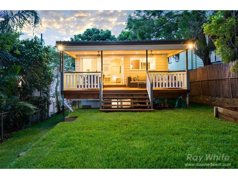 295 Nursery Road, Holland Park QLD 4121