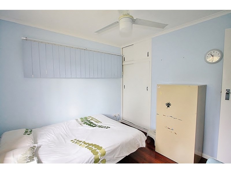 7 Baloo Street, Holland Park West QLD 4121