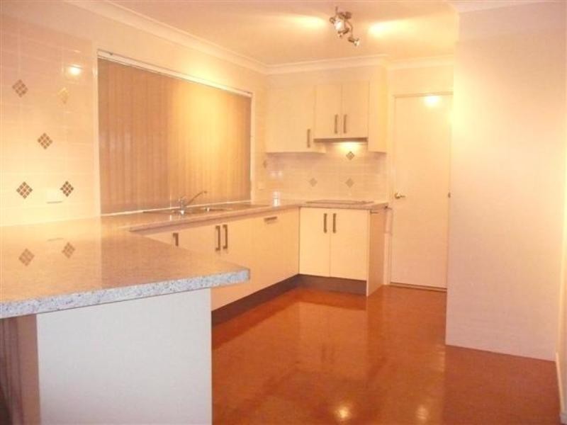 84 Goorari Street, Eight Mile Plains QLD 4113