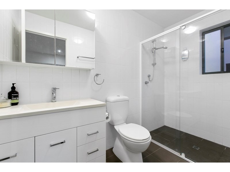 6/71 Dansie Street, Greenslopes QLD 4120