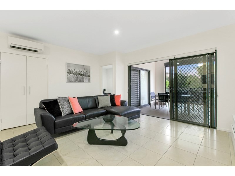 6/71 Dansie Street, Greenslopes QLD 4120