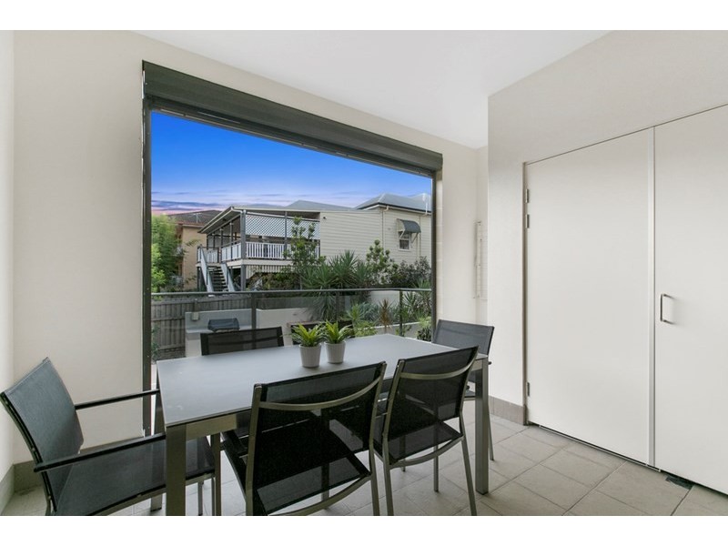 6/71 Dansie Street, Greenslopes QLD 4120