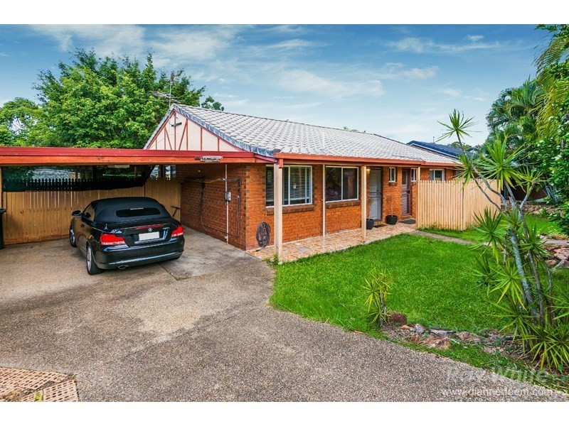 11 Nardie Street, Eight Mile Plains QLD 4113