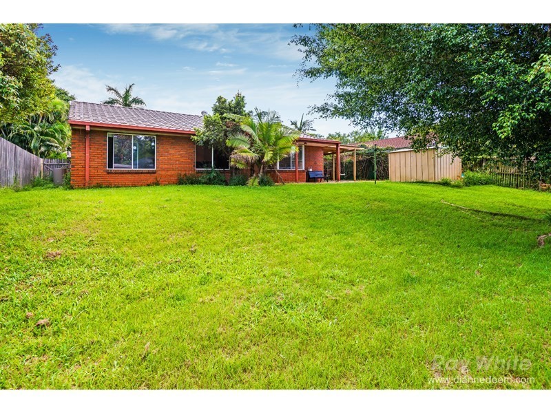 11 Nardie Street, Eight Mile Plains QLD 4113