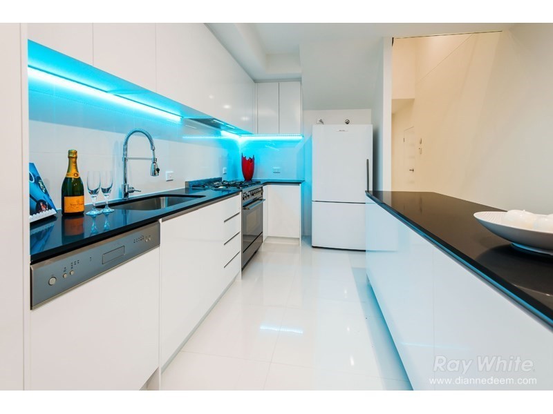 1 Roblyn Street, Mount Gravatt QLD 4122