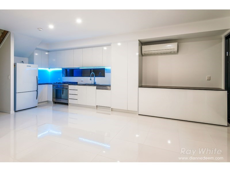 1 Roblyn Street, Mount Gravatt QLD 4122