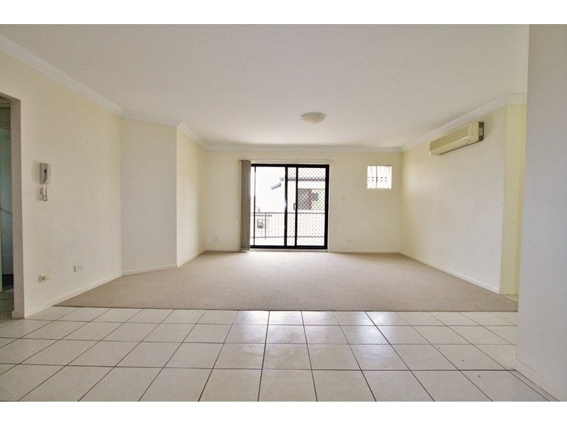 28/15 Dansie Street, Greenslopes QLD 4120