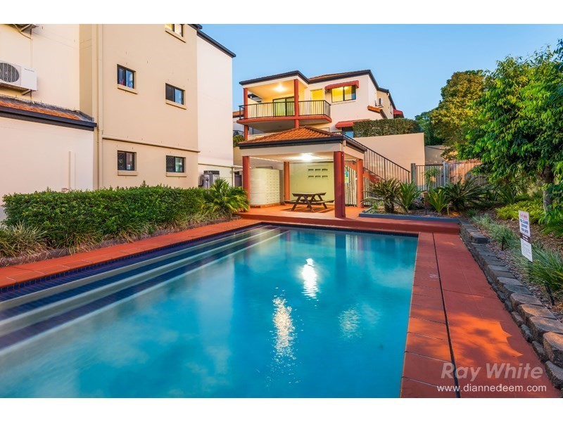 28/15 Dansie Street, Greenslopes QLD 4120