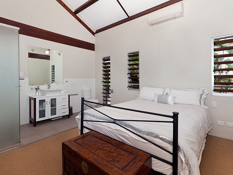 16 Harlen Road, Salisbury QLD 4107