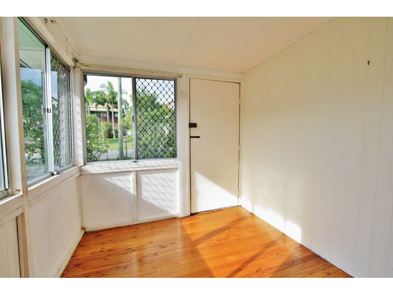 25 Vanburgh Street, Mount Gravatt QLD 4122