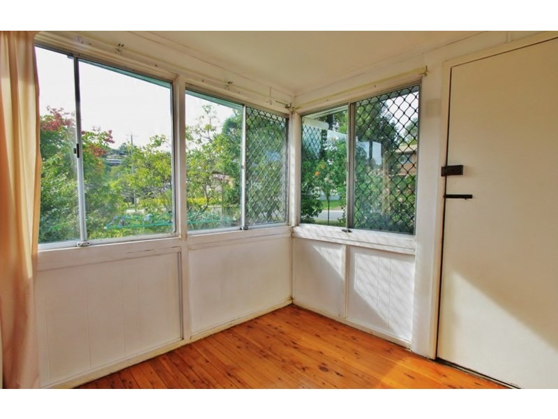 25 Vanburgh Street, Mount Gravatt QLD 4122