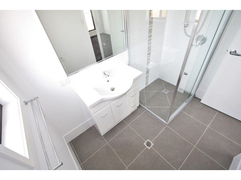 27 Augusta Boulevard, Pimpama QLD 4209