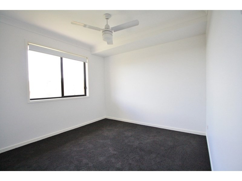 27 Augusta Boulevard, Pimpama QLD 4209