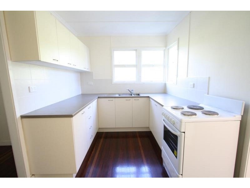 174 Sterculia Avenue, Holland Park West QLD 4121