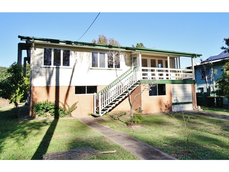 174 Sterculia Avenue, Holland Park West QLD 4121