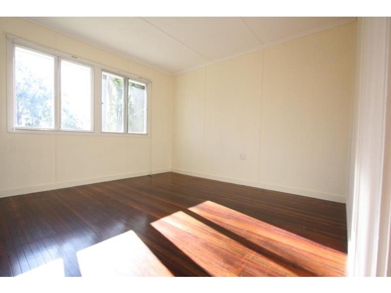 174 Sterculia Avenue, Holland Park West QLD 4121