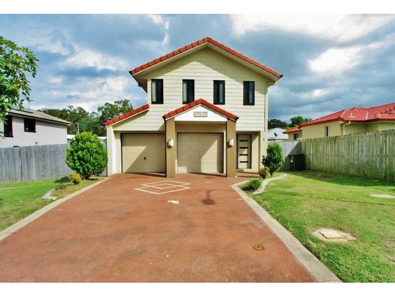 8 Hira Close, Calamvale QLD 4116